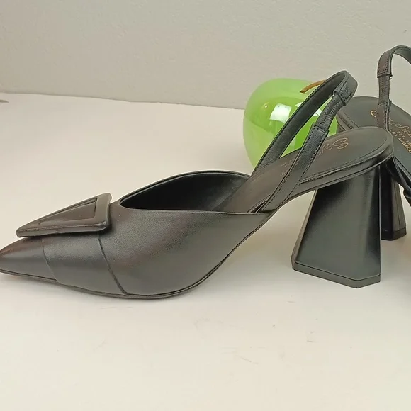 Seychelles Rumor Has It Black Slingback Point Toe Leather Heels sz 8.5 - Picture 4 of 12